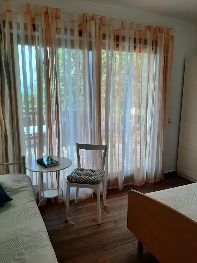 Cosy, Sea View Apartment Porat Porat  Bagian luar foto